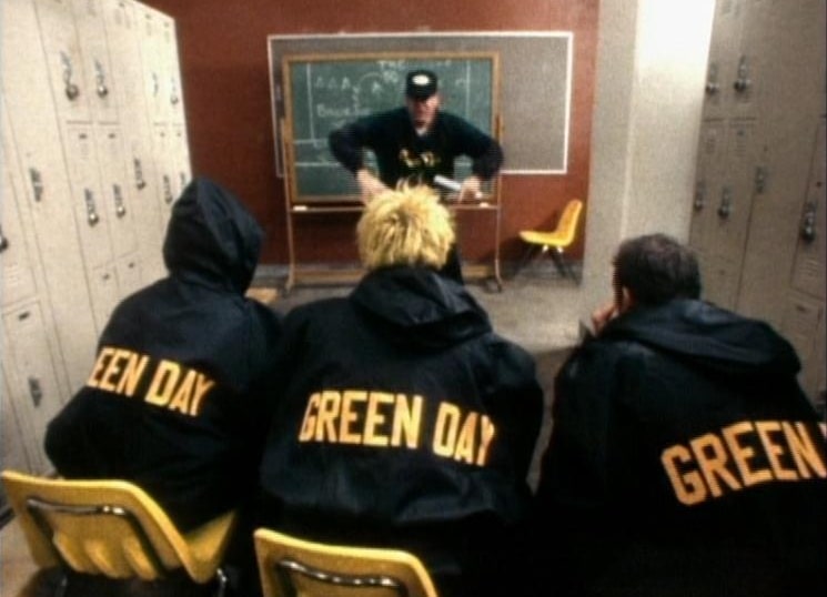 Green Day – Nice Guys Finish Last